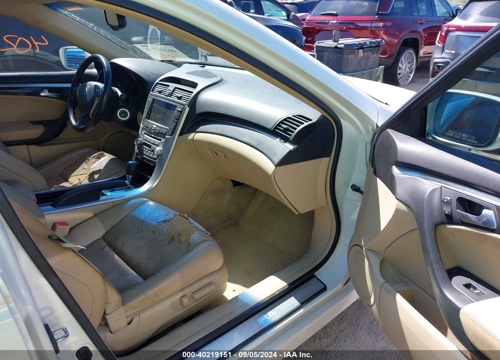 2008 ACURA TL 3.2 VIN: 19UUA66208A037857