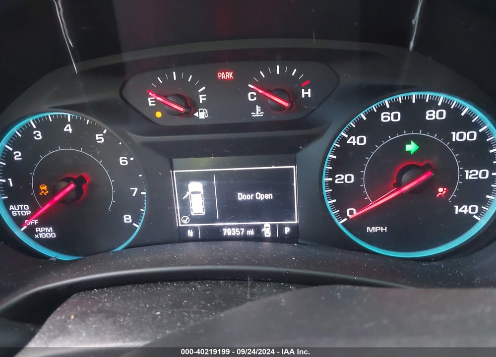 2018 CHEVROLET EQUINOX LT VIN: 2GNAXJEV3J6195621
