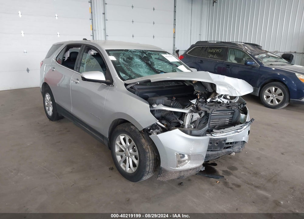 2018 CHEVROLET EQUINOX LT VIN: 2GNAXJEV3J6195621