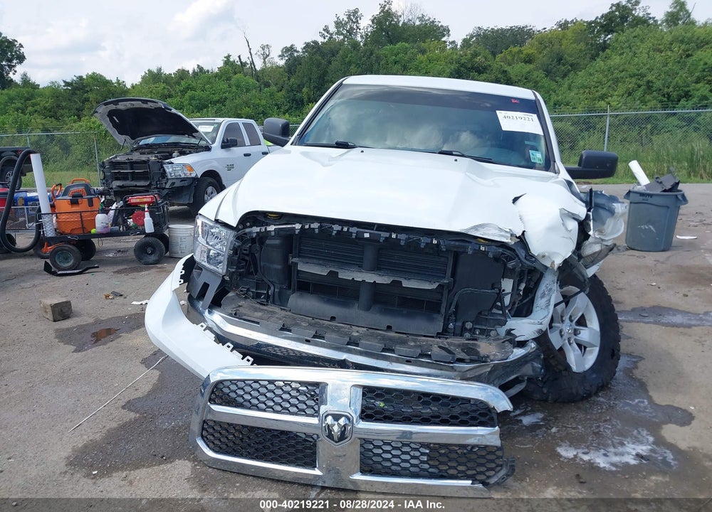 2019 RAM 1500 CLASSIC TRADESMAN QUAD CAB 4X4 6'4 BOX VIN: 1C6RR7FT3KS720463