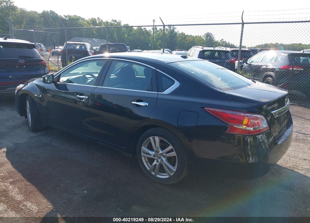 2013 NISSAN ALTIMA 3.5 SV VIN: 1N4BL3AP2DC135083