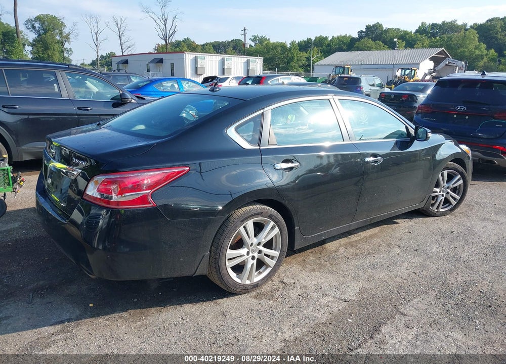 2013 NISSAN ALTIMA 3.5 SV VIN: 1N4BL3AP2DC135083