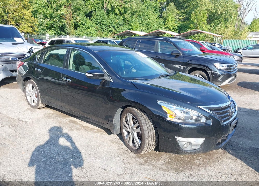 2013 NISSAN ALTIMA 3.5 SV VIN: 1N4BL3AP2DC135083