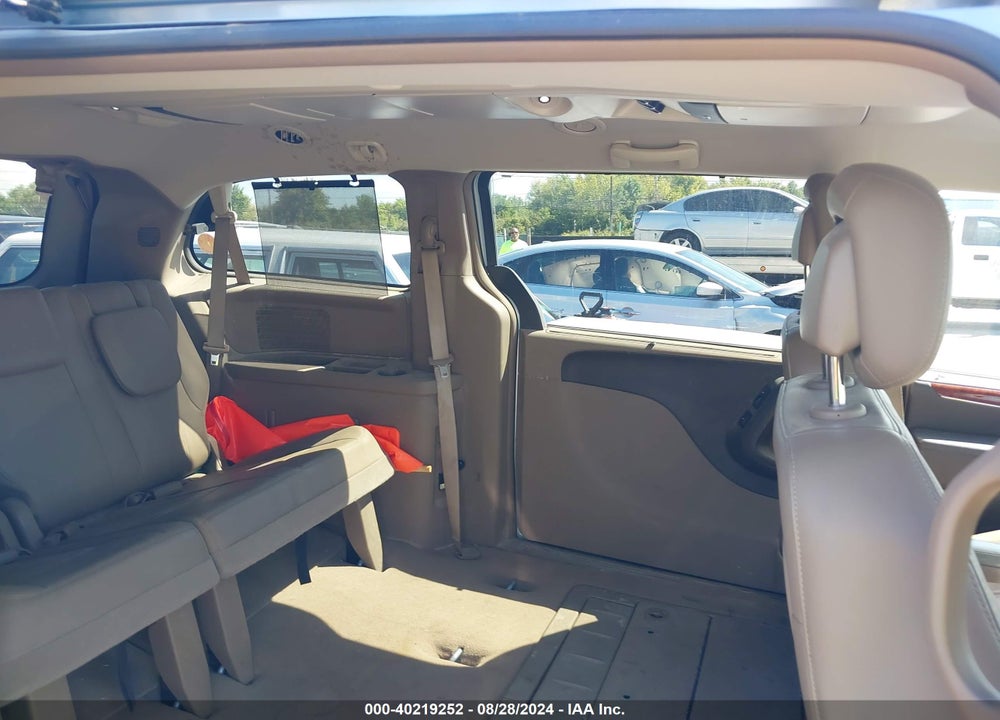 2013 CHRYSLER TOWN & COUNTRY TOURING-L VIN: 2C4RC1CG3DR634668