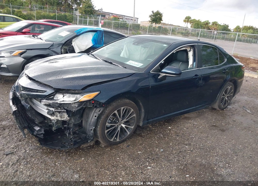 2020 TOYOTA CAMRY SE VIN: 4T1G11AK0LU974572