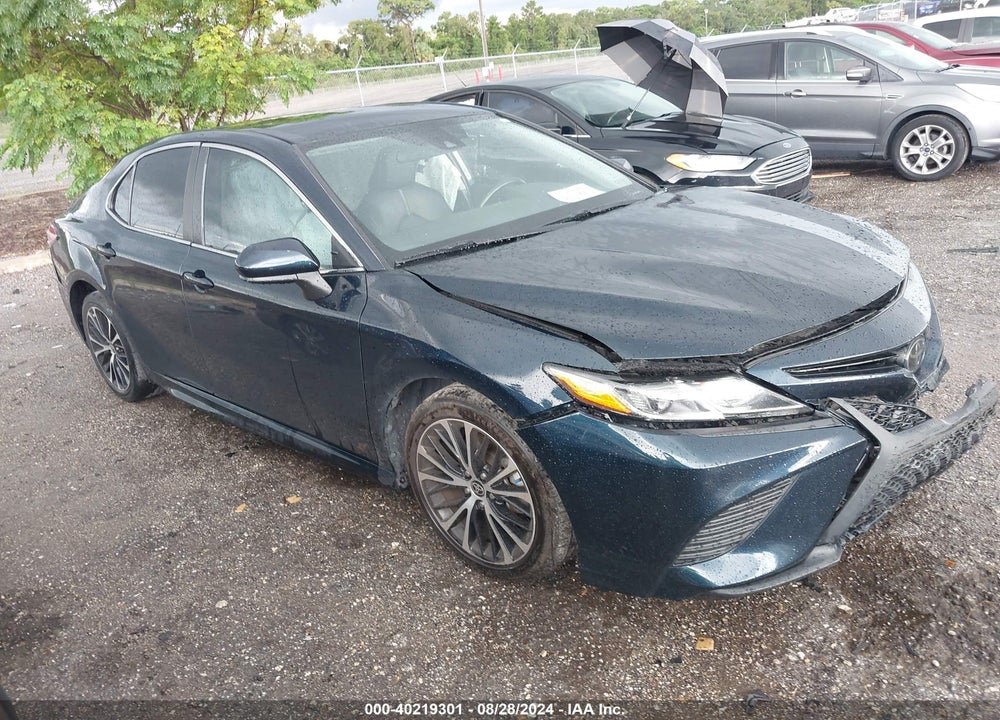 2020 TOYOTA CAMRY SE VIN: 4T1G11AK0LU974572