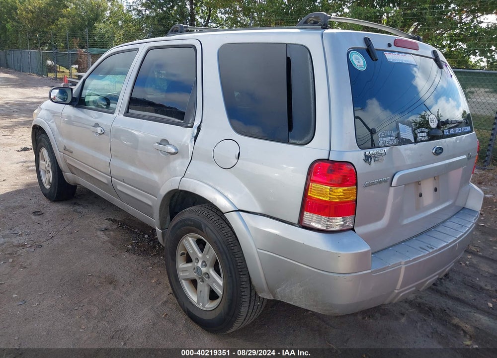 2005 FORD ESCAPE HYBRID VIN: 1FMCU95H95KD90625