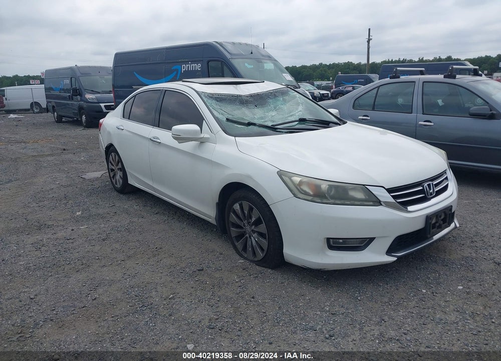 2013 HONDA ACCORD EX-L V-6 VIN: 1HGCR3F82DA013058