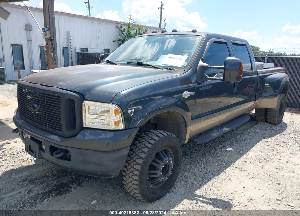 2005 FORD F-350 LARIAT/XL/XLT VIN: 1FTWW33Y15EC06904