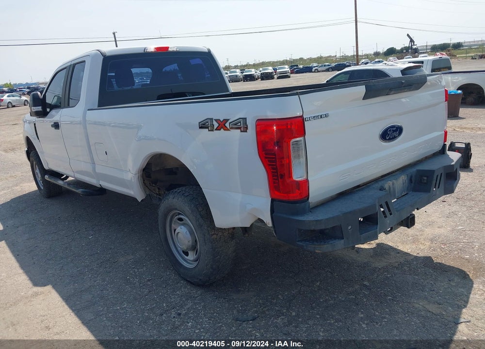 2019 FORD F-250 XL VIN: 1FT7X2B63KEF03826