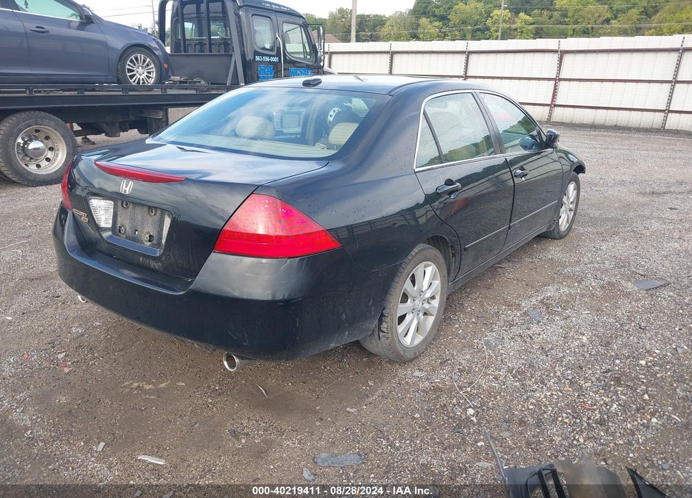 2006 HONDA ACCORD 3.0 EX VIN: 1HGCM66506A040297