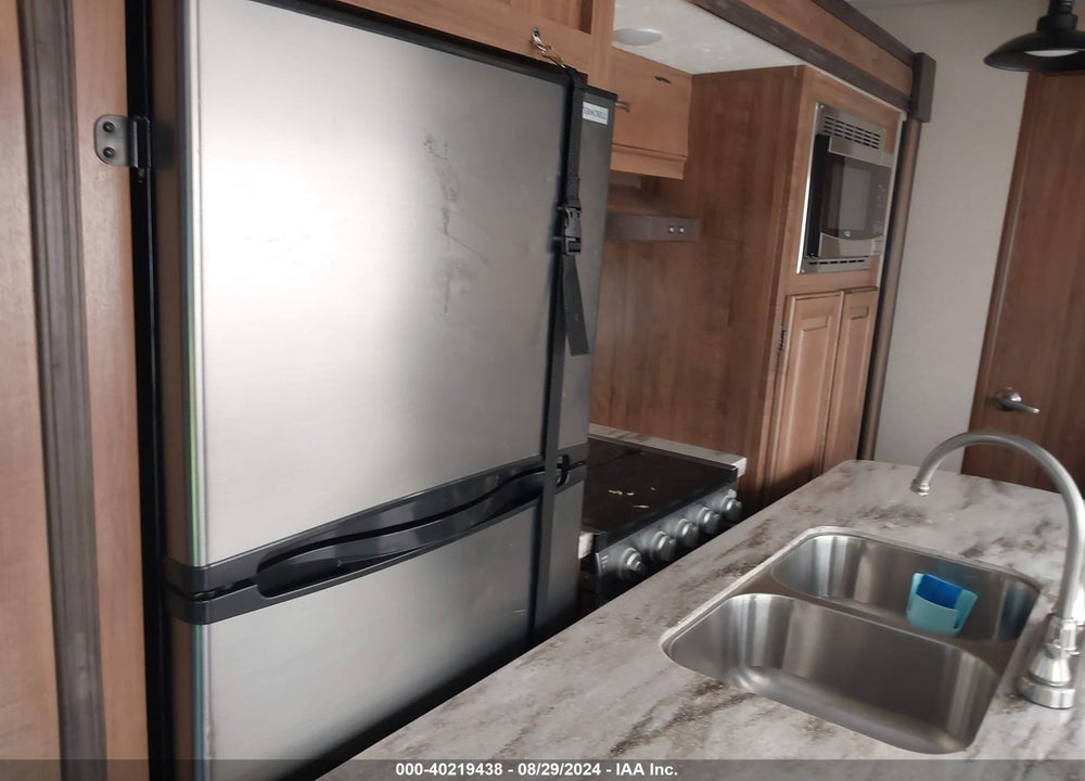 2019 COACHMEN OTHER VIN: 5ZT3CLUB1KA321025