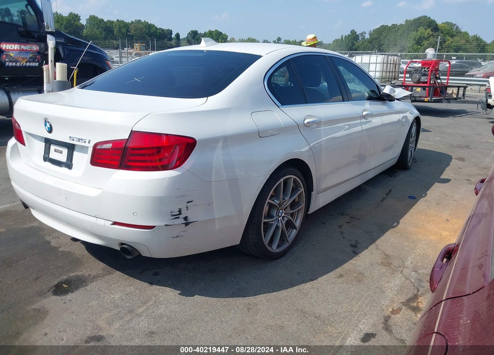 2013 BMW 535I VIN: WBAFR7C50DC826218