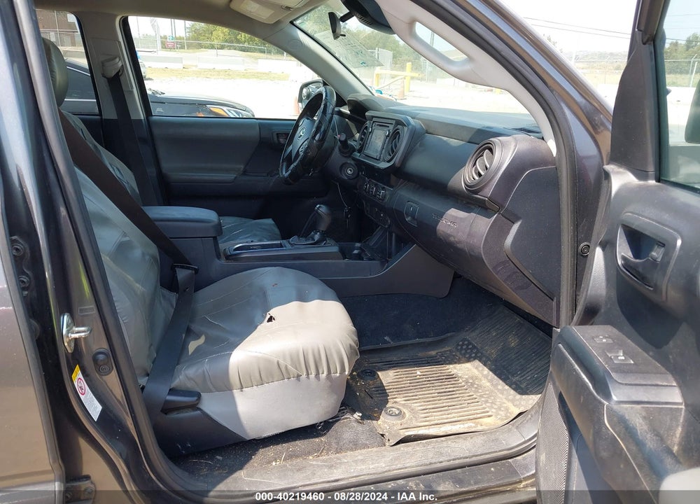 2019 TOYOTA TACOMA SR VIN: 5TFAX5GN1KX147310