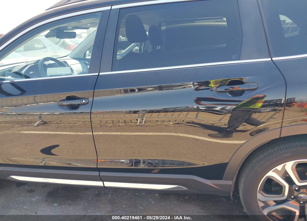 2023 SUBARU ASCENT LIMITED 7-PASSENGER VIN: 4S4WMAUD9P3421320