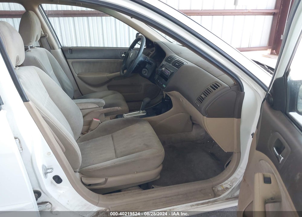 2005 HONDA CIVIC SDN VIN: 1HGEN26525L000448