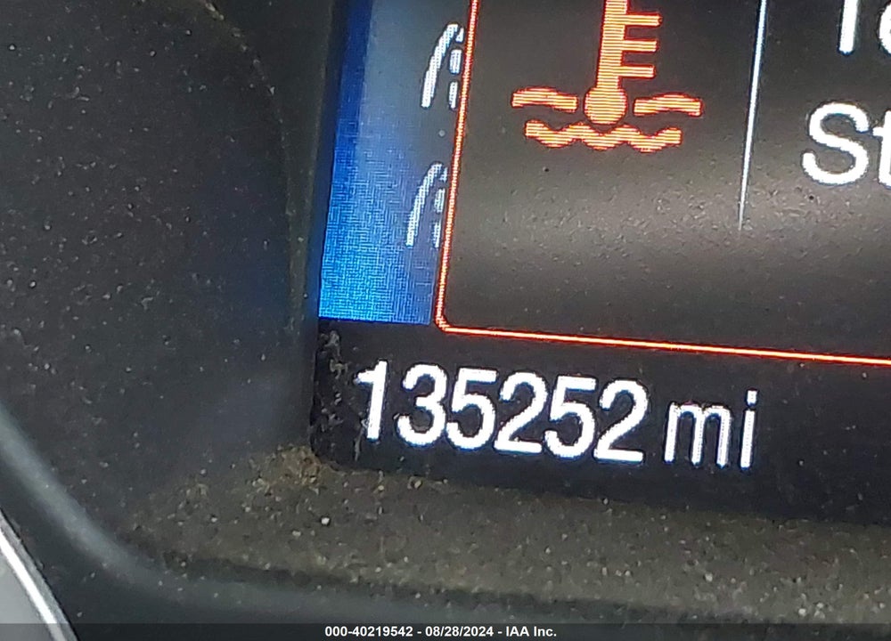 2017 FORD ESCAPE SE VIN: 1FMCU9GD1HUC83667