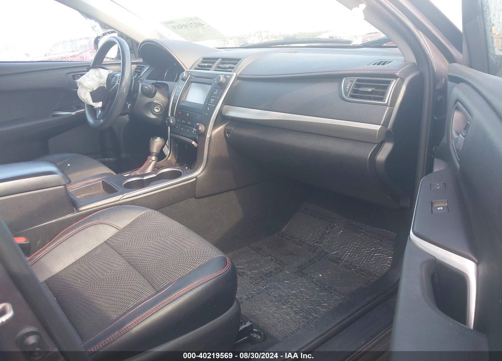2016 TOYOTA CAMRY SE VIN: 4T1BF1FK9GU245139