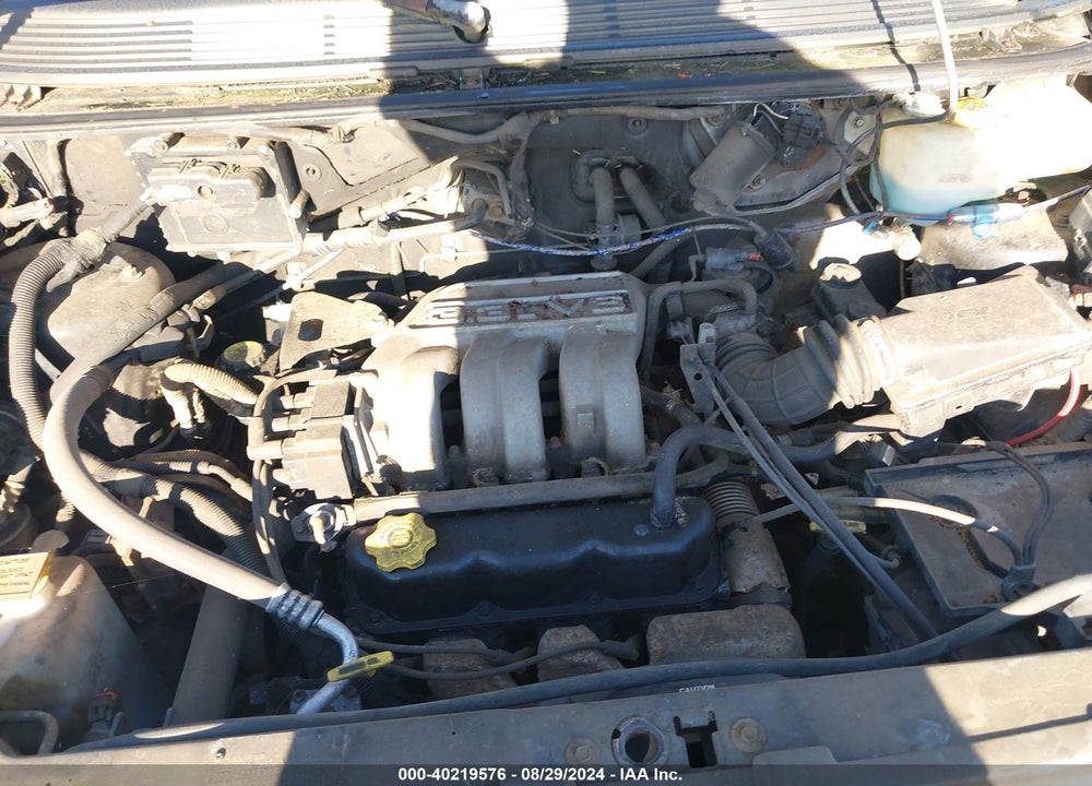 1995 DODGE CARAVAN VIN: 2B4GH55R3SR104807