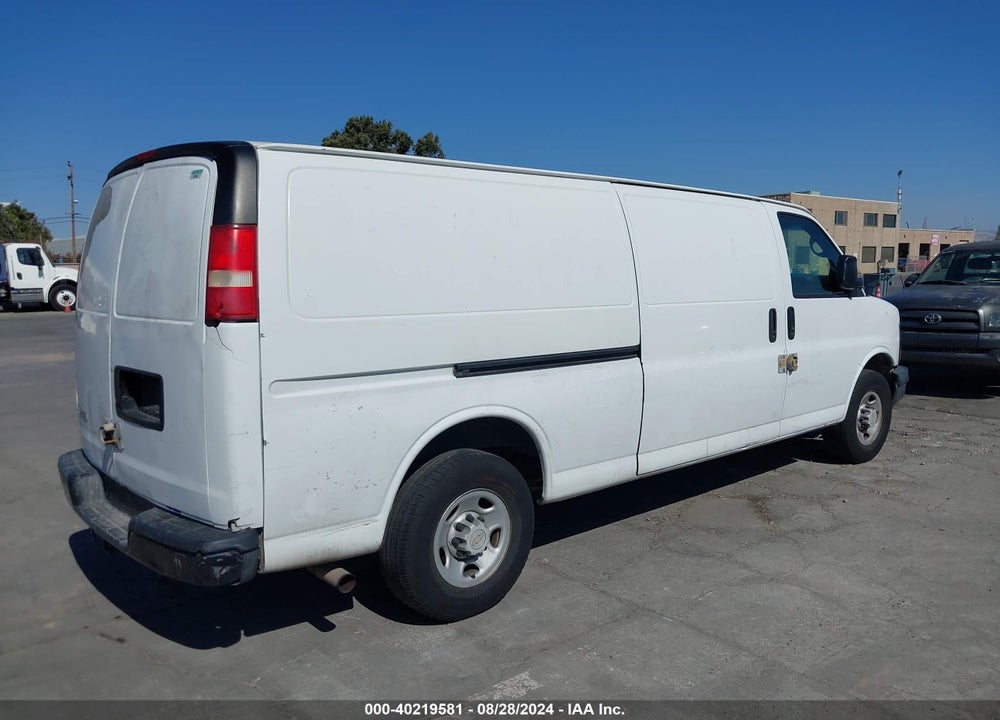2008 CHEVROLET EXPRESS WORK VAN VIN: 1GCHG39KX81176063