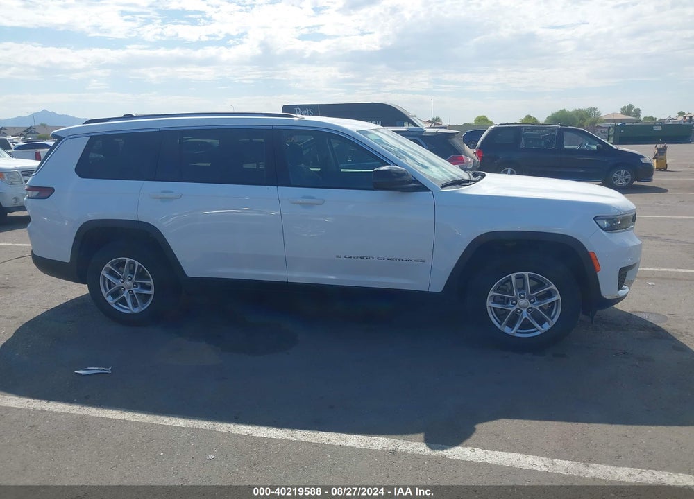 2023 JEEP GRAND CHEROKEE L LAREDO 4X2 VIN: 1C4RJJAG5P8901916
