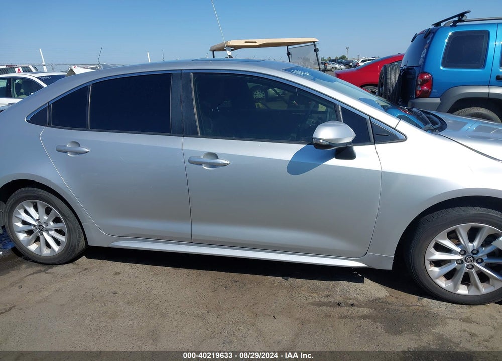 2020 TOYOTA COROLLA XLE VIN: JTDFPRAE9LJ046526