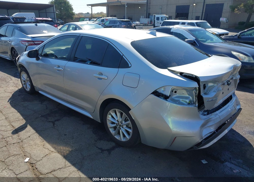 2020 TOYOTA COROLLA XLE VIN: JTDFPRAE9LJ046526