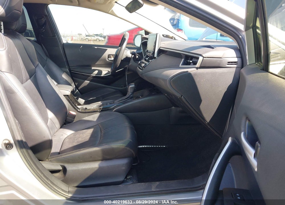 2020 TOYOTA COROLLA XLE VIN: JTDFPRAE9LJ046526