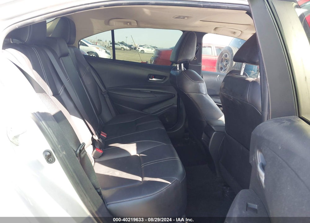 2020 TOYOTA COROLLA XLE VIN: JTDFPRAE9LJ046526