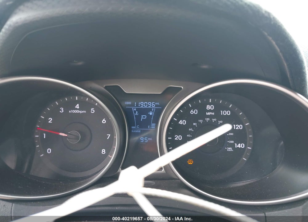 2016 HYUNDAI VELOSTER VIN: KMHTC6AD8GU260816