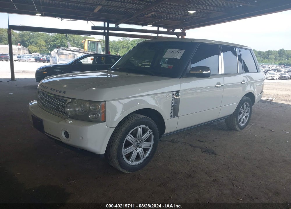 2008 LAND ROVER RANGE ROVER HSE VIN: SALME154X8A279928