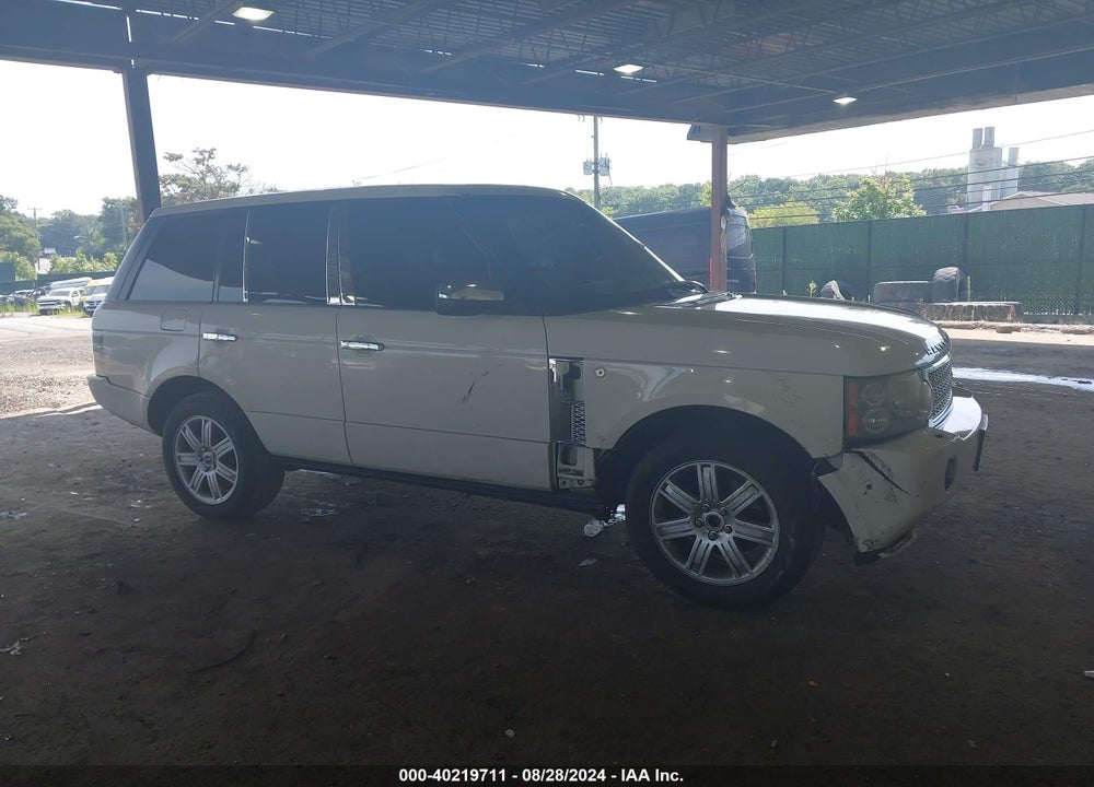 2008 LAND ROVER RANGE ROVER HSE VIN: SALME154X8A279928