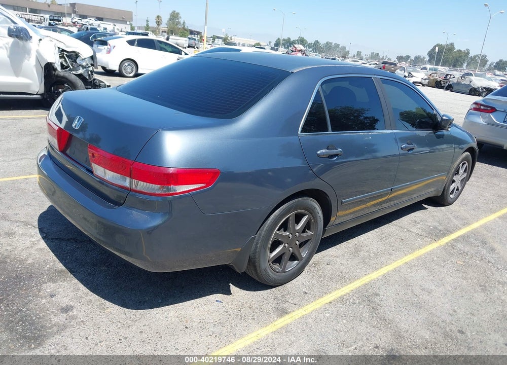 2004 HONDA ACCORD 2.4 LX VIN: JHMCM56344C019802