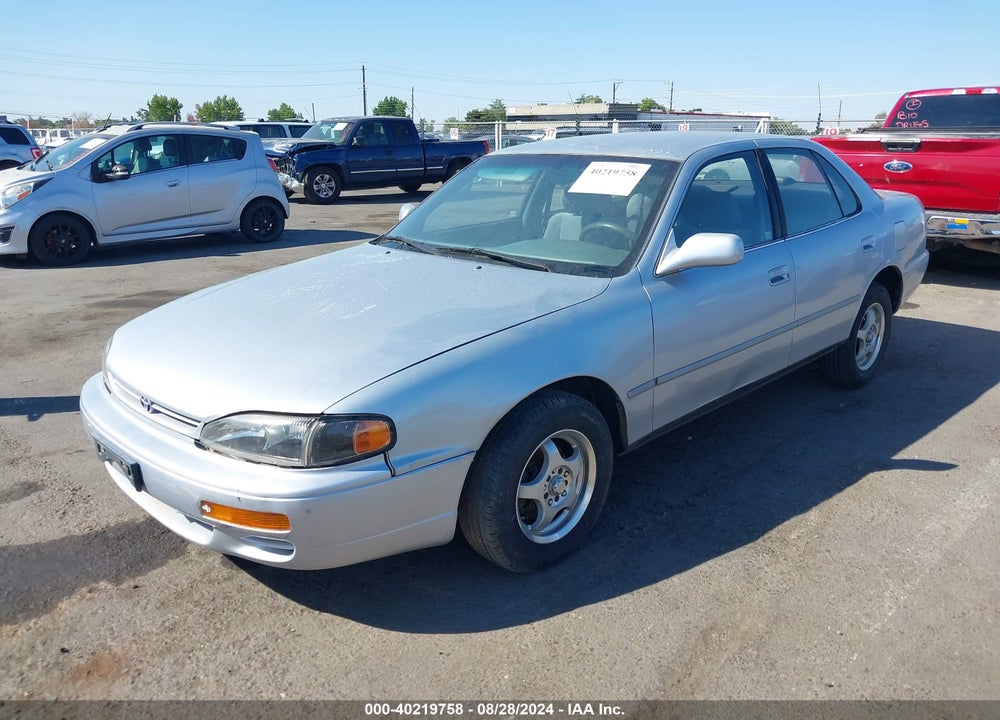 1996 TOYOTA CAMRY VIN: JT2BG12K3T0361230