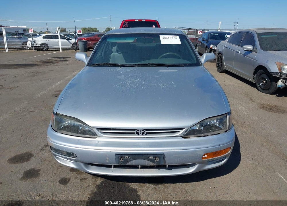 1996 TOYOTA CAMRY VIN: JT2BG12K3T0361230