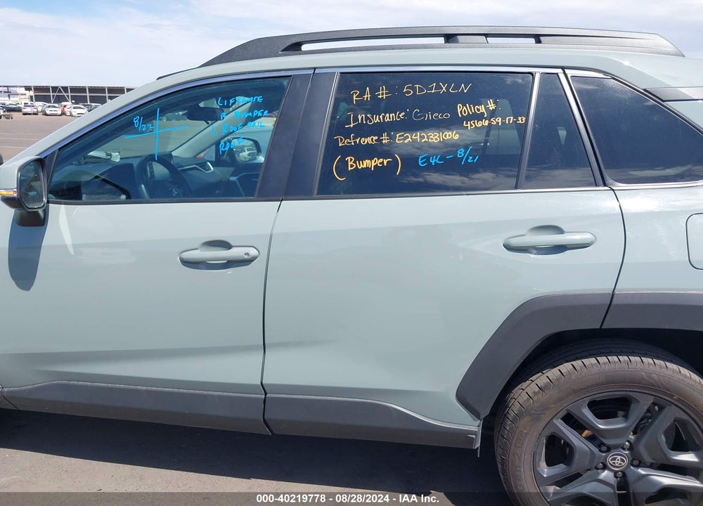 2022 TOYOTA RAV4 ADVENTURE VIN: 2T3J1RFV1NW276389