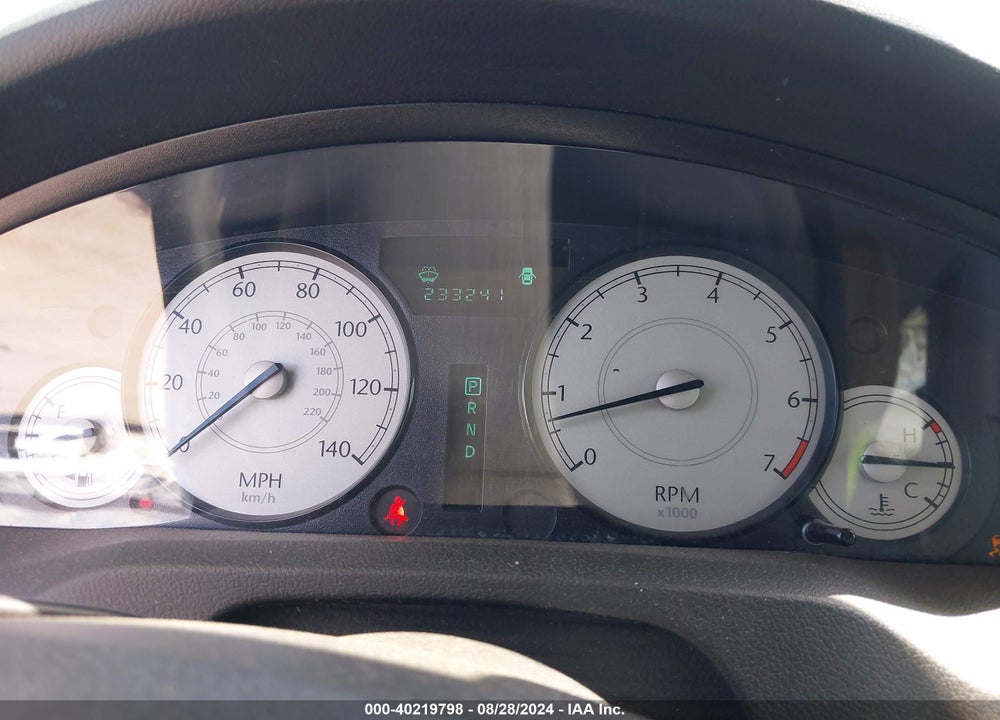 2006 CHRYSLER 300 VIN: 2C3KA53G26H525212