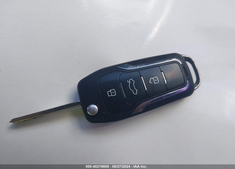 2013 HYUNDAI SONATA GLS VIN: 5NPEB4AC6DH727250