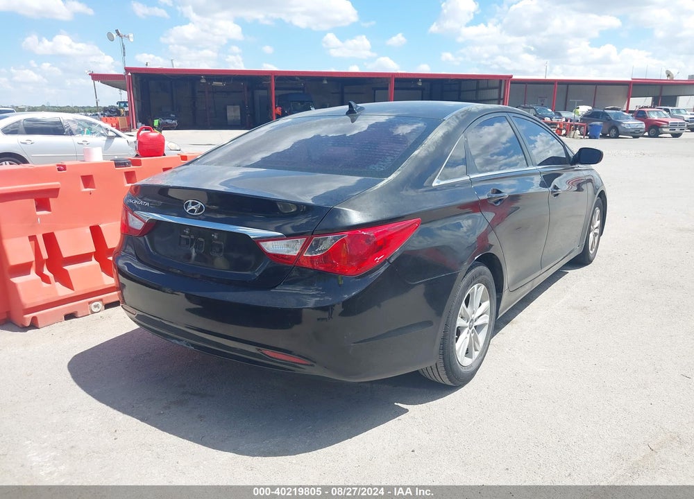 2013 HYUNDAI SONATA GLS VIN: 5NPEB4AC6DH727250