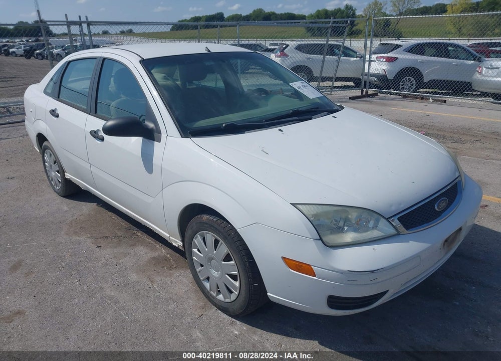 2005 FORD FOCUS ZX4 VIN: 1FAFP34N95W246763