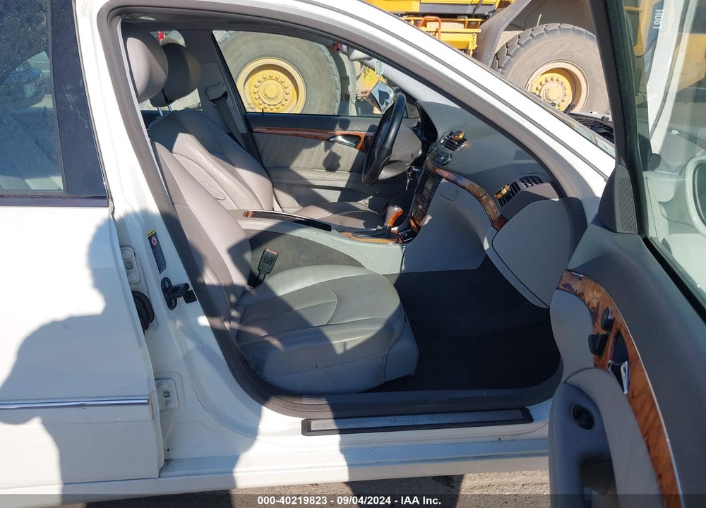 2008 MERCEDES-BENZ E 350 VIN: WDBUF87X88B320702
