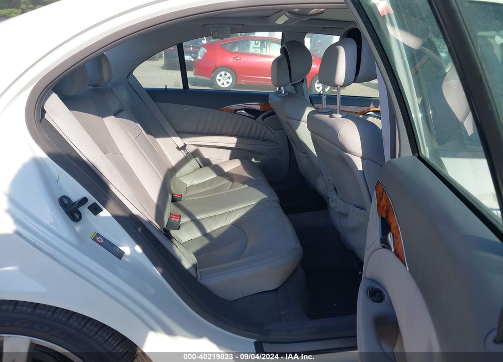2008 MERCEDES-BENZ E 350 VIN: WDBUF87X88B320702