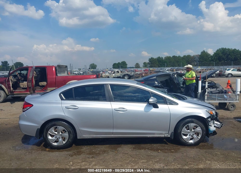 2015 HONDA CIVIC LX VIN: 19XFB2F58FE019978
