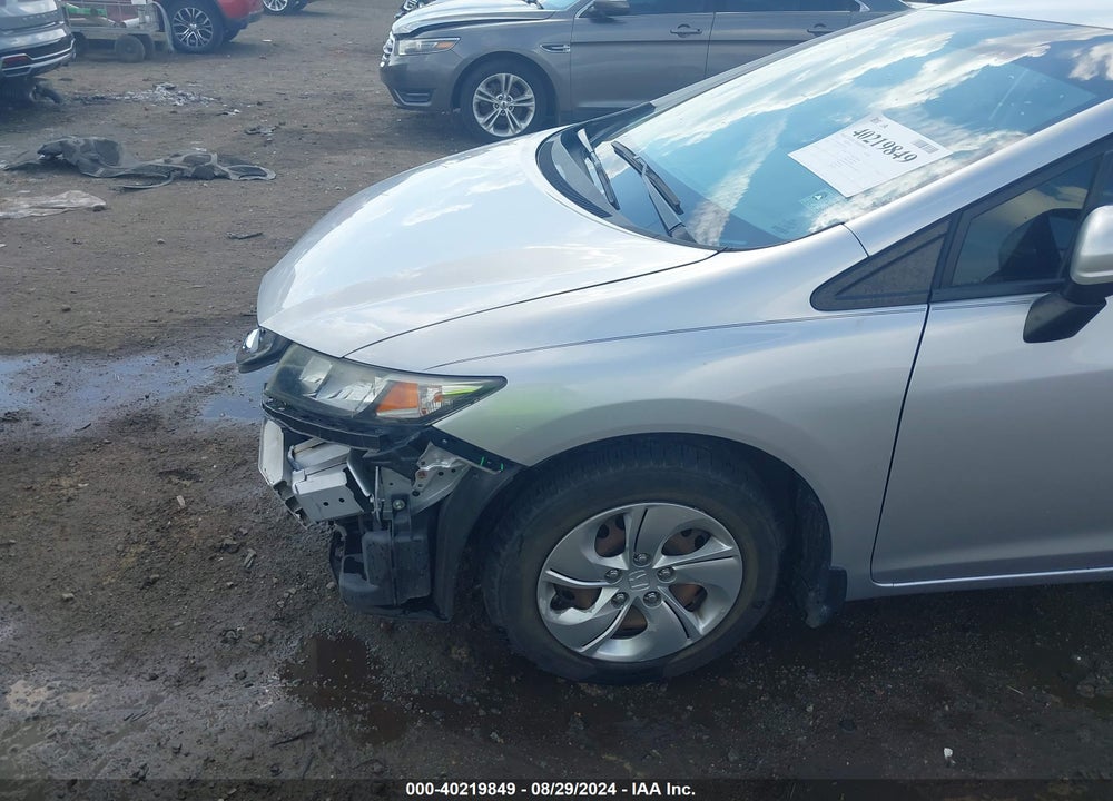2015 HONDA CIVIC LX VIN: 19XFB2F58FE019978