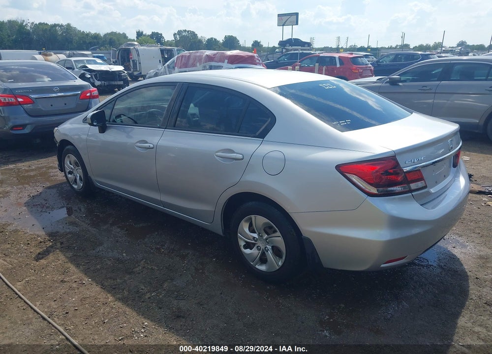 2015 HONDA CIVIC LX VIN: 19XFB2F58FE019978