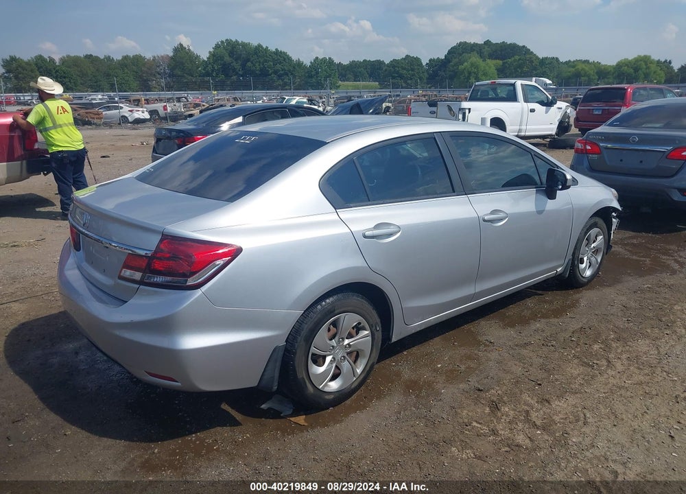 2015 HONDA CIVIC LX VIN: 19XFB2F58FE019978