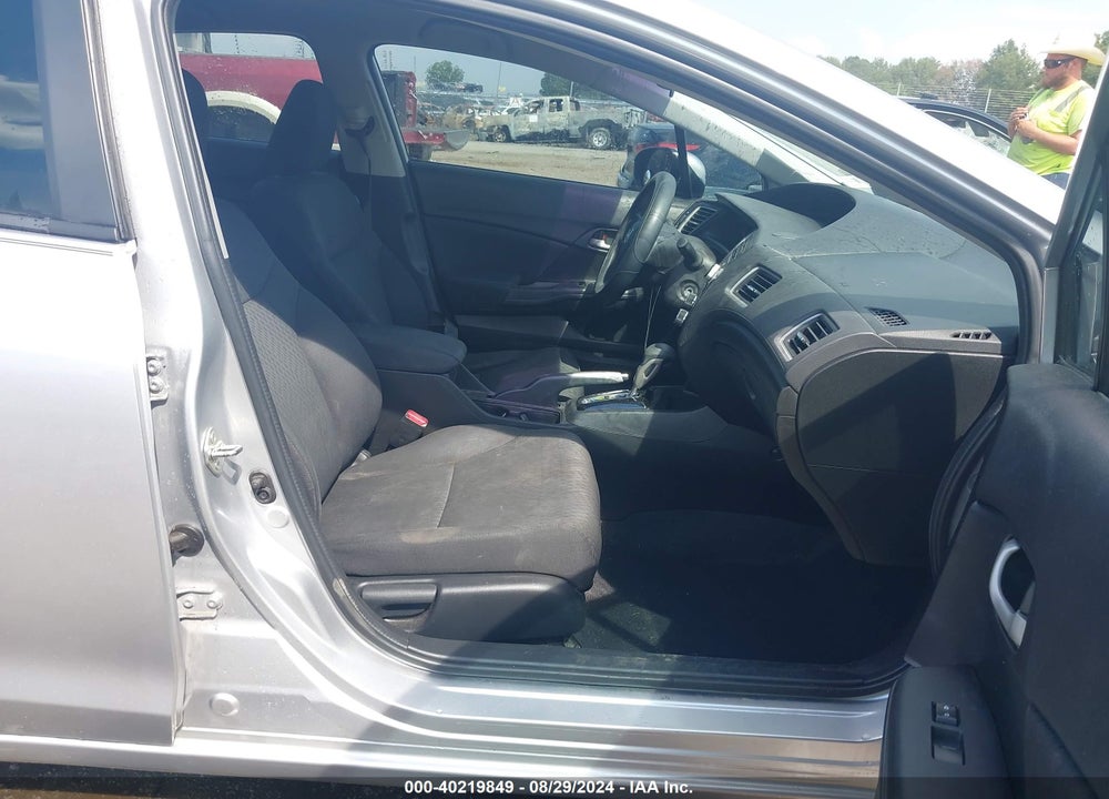 2015 HONDA CIVIC LX VIN: 19XFB2F58FE019978