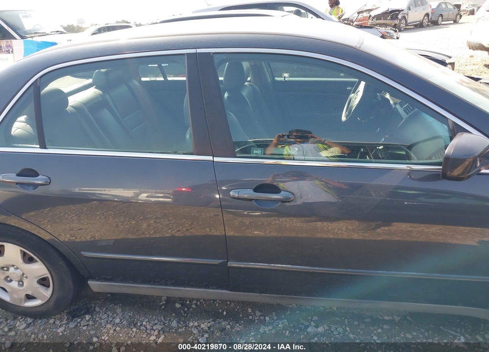 2005 HONDA ACCORD 2.4 LX VIN: 1HGCM56455A054731