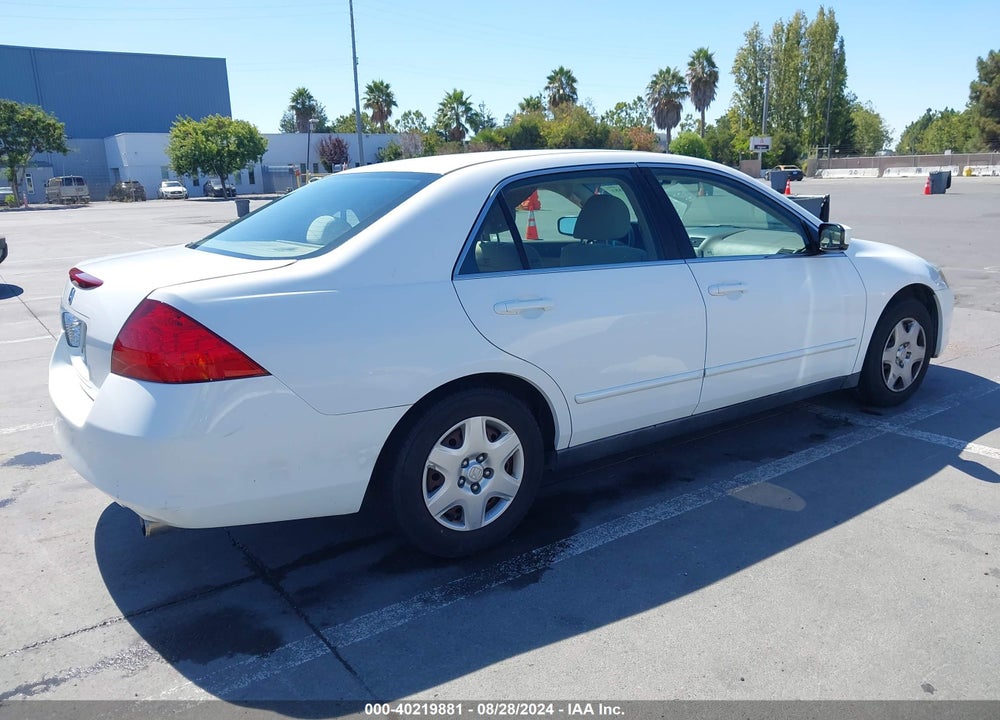 2006 HONDA ACCORD 2.4 LX VIN: 1HGCM56426A123084