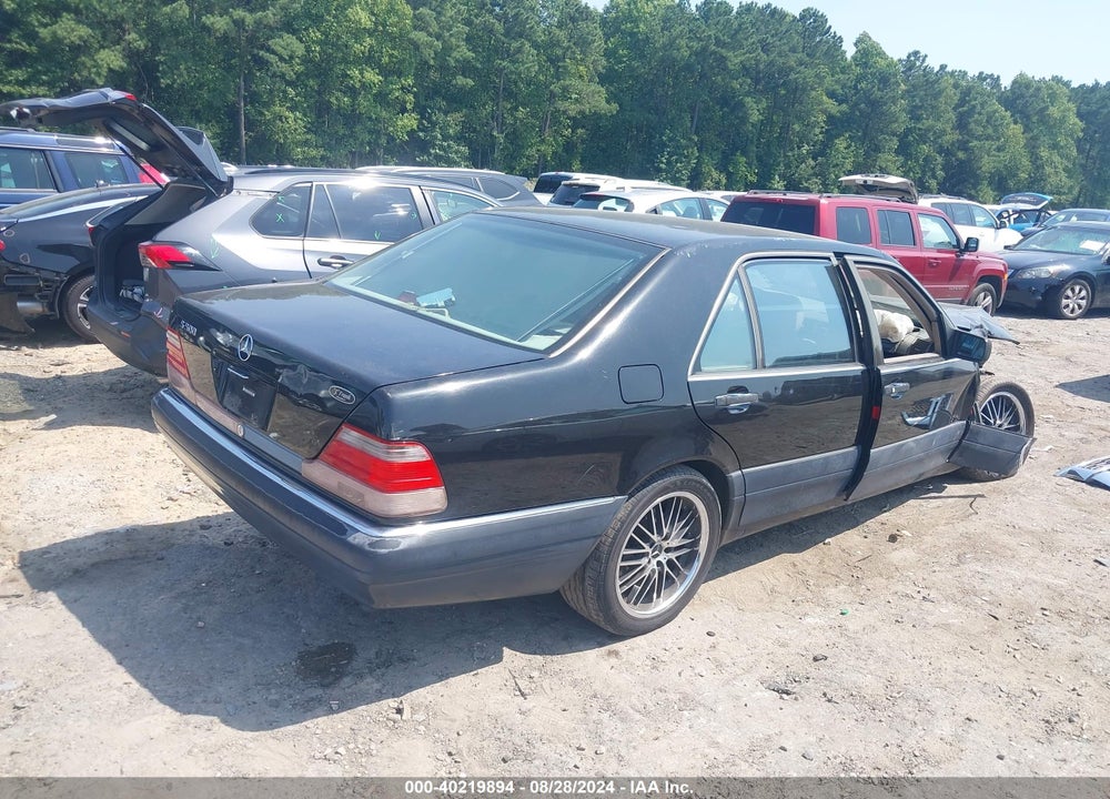 1999 MERCEDES-BENZ S 500 VIN: WDBGA51G8XA410794